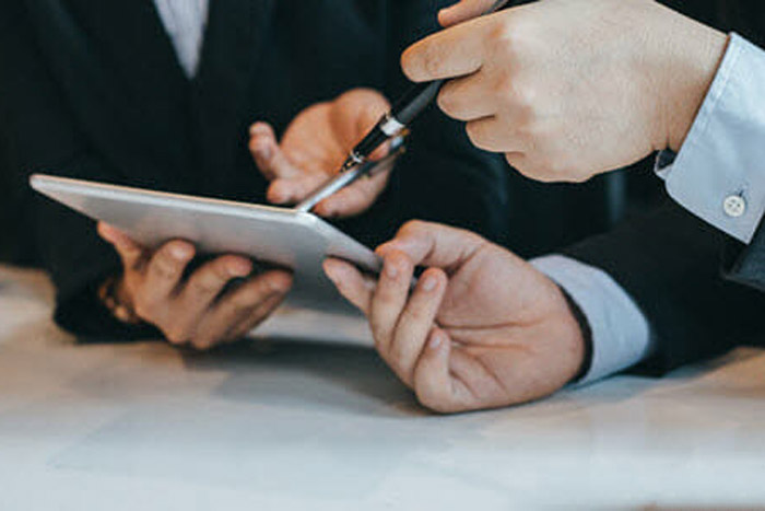 هزینه ترجمه مدارک با مهر دادگستری